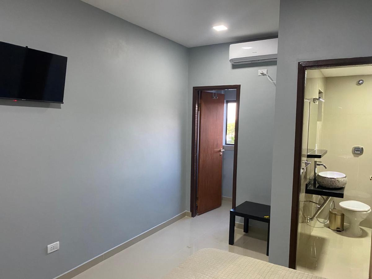 Espana Suites Hotel Ciudad del Este Eksteriør billede