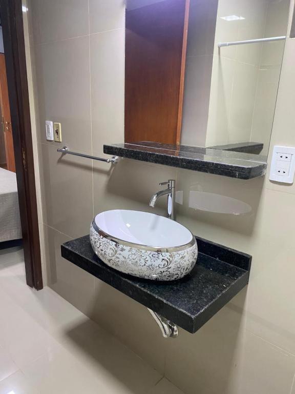 Espana Suites Hotel Ciudad del Este Eksteriør billede